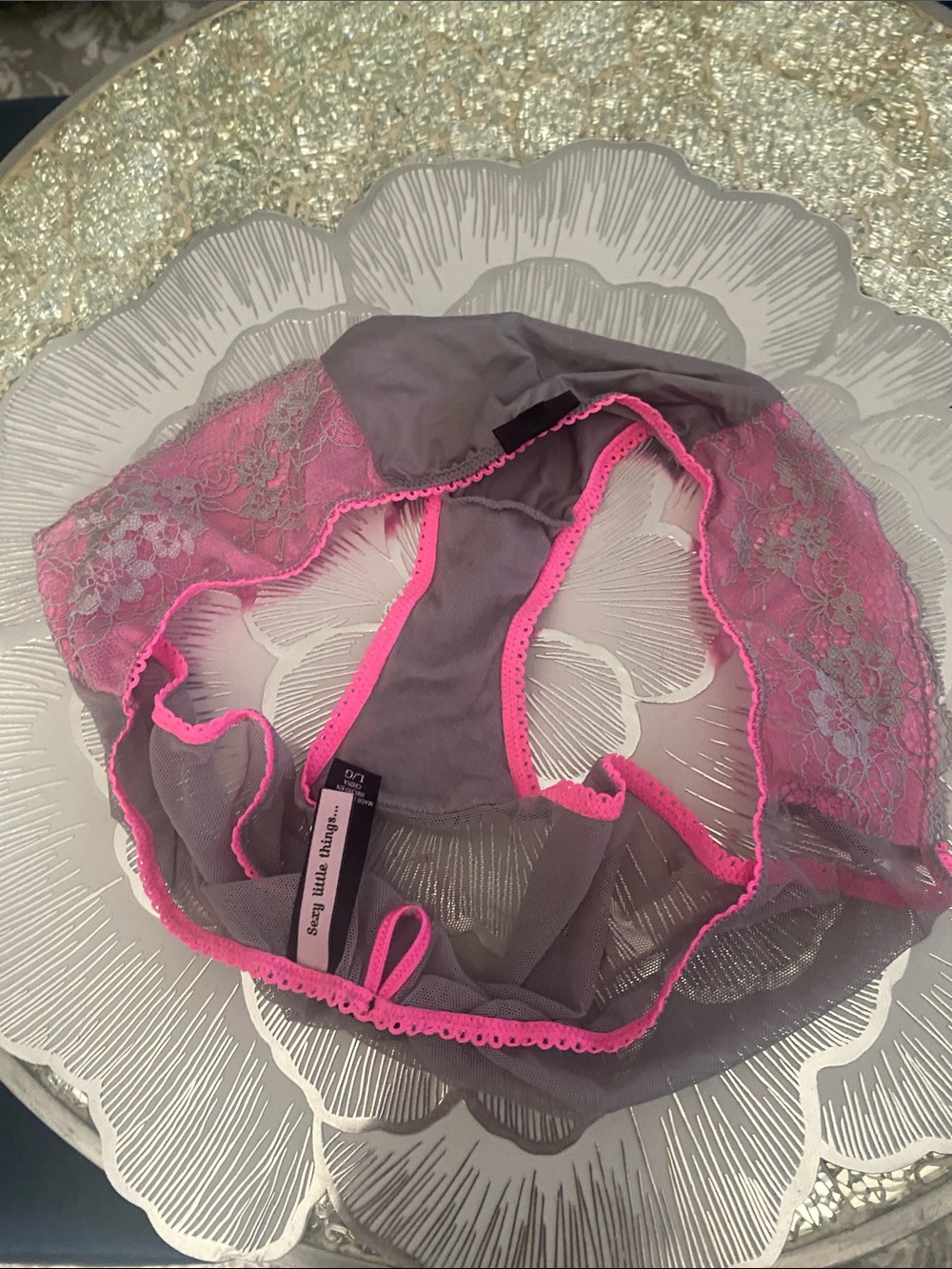 Victoria’s Secret sexy little things Gray & Hot Pink Lace Bikini Panty - Picture 3 of 7